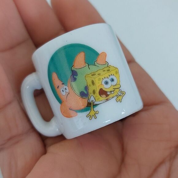 Vintage Lot of 17 Porcelain Thimbles and 2 Other Items West Germany SpongeBob - Picture 7 of 10